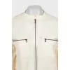 Windbreaker with zipped pockets