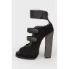 Velcro peep toe shoes