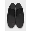 Lace-up shoes with perforation