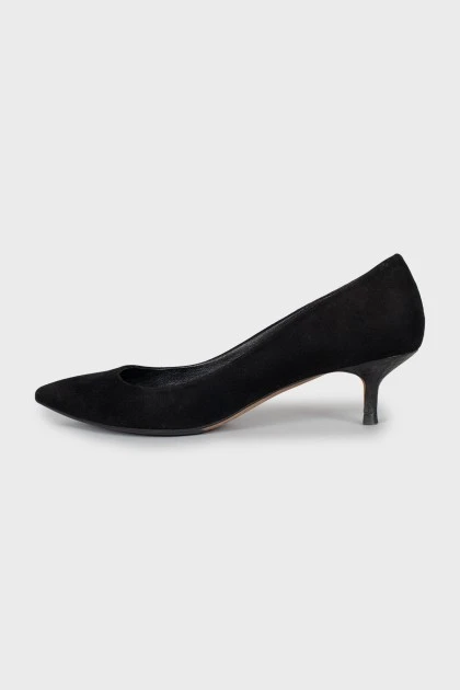 Suede kitten heel shoes