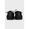 Leather shoes with almond toe