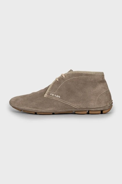 Men's grey suede boots