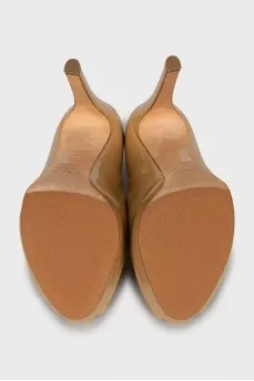 Beige leather open toe shoes