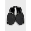 Leather shoes with decor