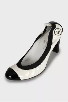 Black and white patent leather shoes