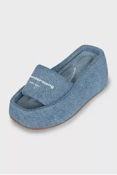 Chunky textile flip flops