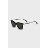 wayfarer sunglasses with tag