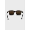 Sunglasses with brown lenses