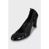 Leather shoes with textile upper