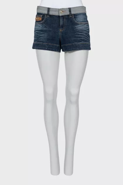 Low rise shorts