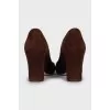 Round toe shoes