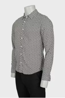 Men's shirt in black print with tag
