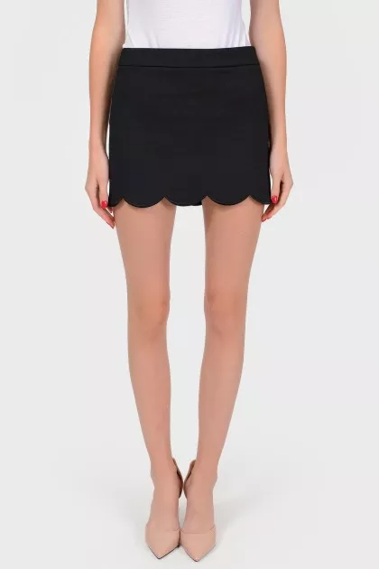Miniskirt with decorative hem