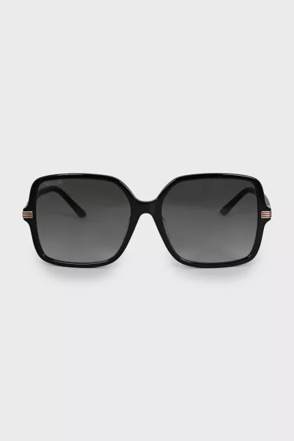 Grand sunglasses in black frame
