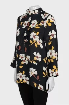 Silk blouse with floral print and tag