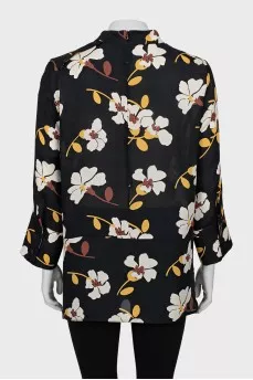 Silk blouse with floral print and tag
