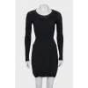 Fitted dress with long sleeves