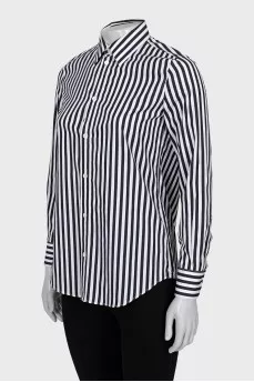Straight shirt in black and white stripes