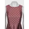Sleeveless dress in a combination print