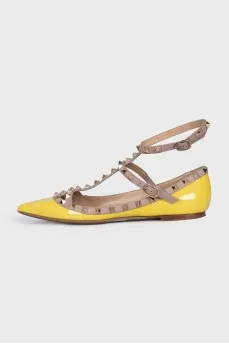 Желтые балетки Rockstud