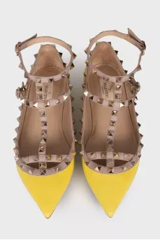 Желтые балетки Rockstud