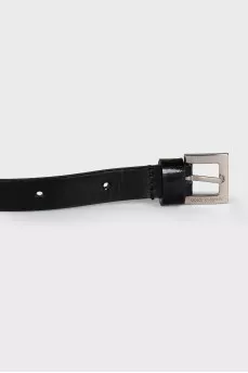 Black patent leather belt