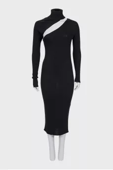 Wool dress with detachable sleeve