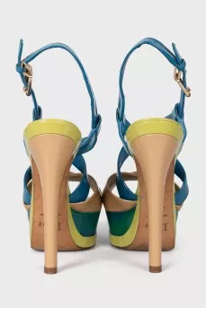 Leather sandals with high heels