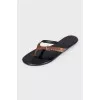 Leather flip flops with print