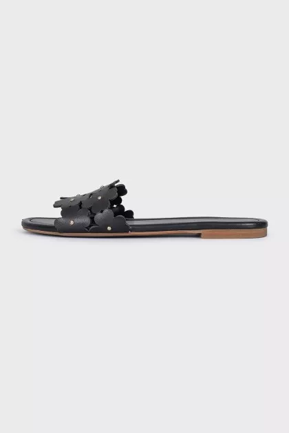 Leather slippers with floral decor