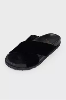Black slippers with a velvet top