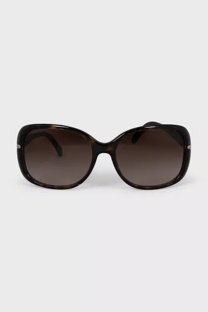 Grand sunglasses with gold decor