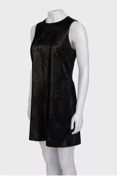Vintage Dress Versus