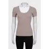 T-shirt with white collar