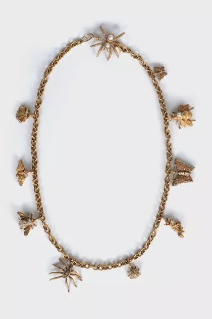 Metal belt with pendants