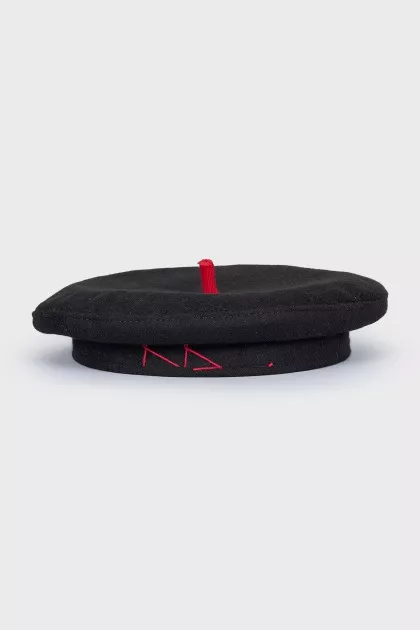 Wool beret with brand logo