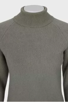 Green cashmere sweater