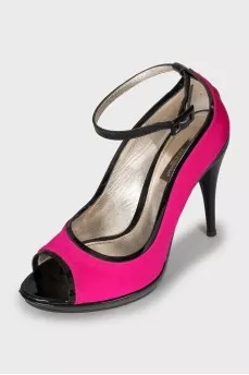 Pink patent leather heels