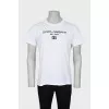 Men's white straight cut t-shirt