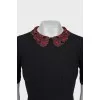 T-shirt with embroidered collar
