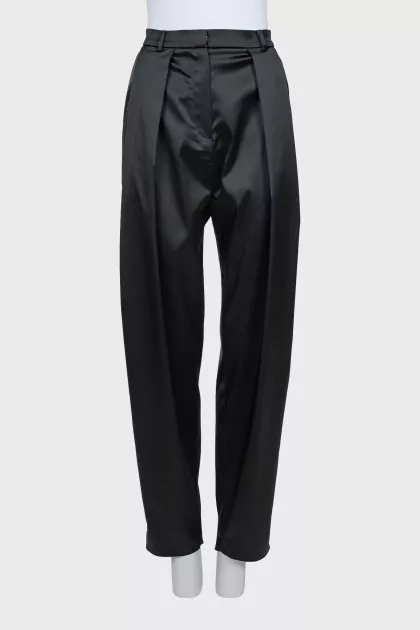 Black tapered trousers