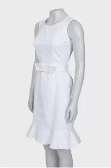 White fitted dress