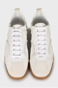 Leather sneakers with relief seams
