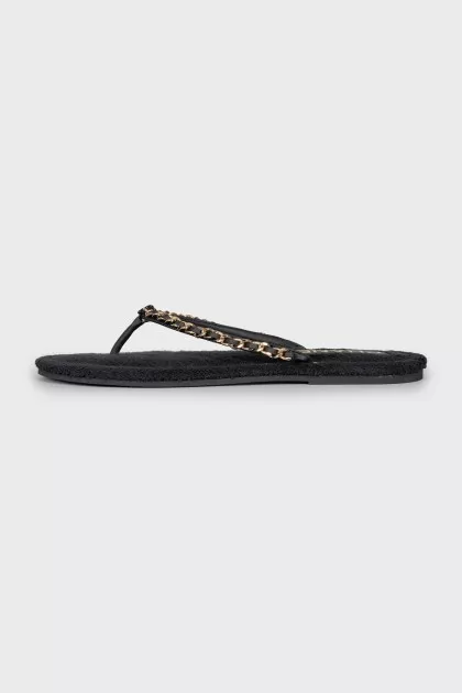 Textile slippers with gold chain