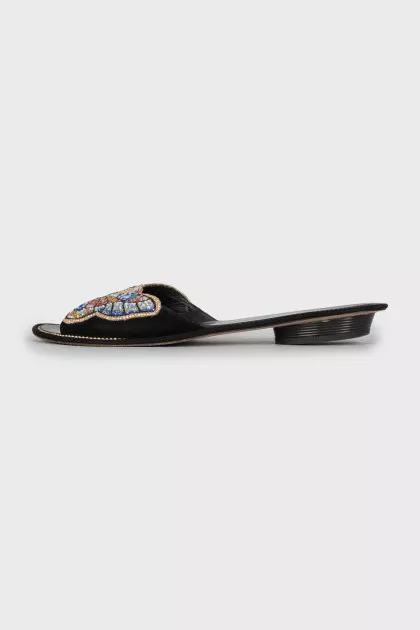 Suede flip flops with rhinestones