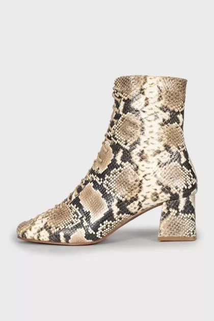 Becca ankle boots