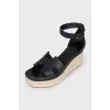 Elda sandals
