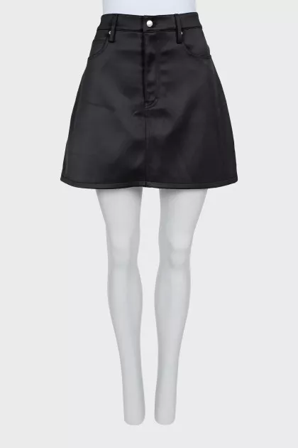 Black mini skirt with pockets