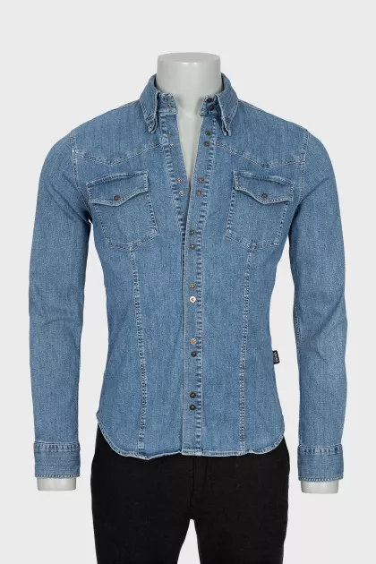 Men's denim shirt with buttons