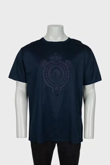Men's blue t-shirt with brand logo
